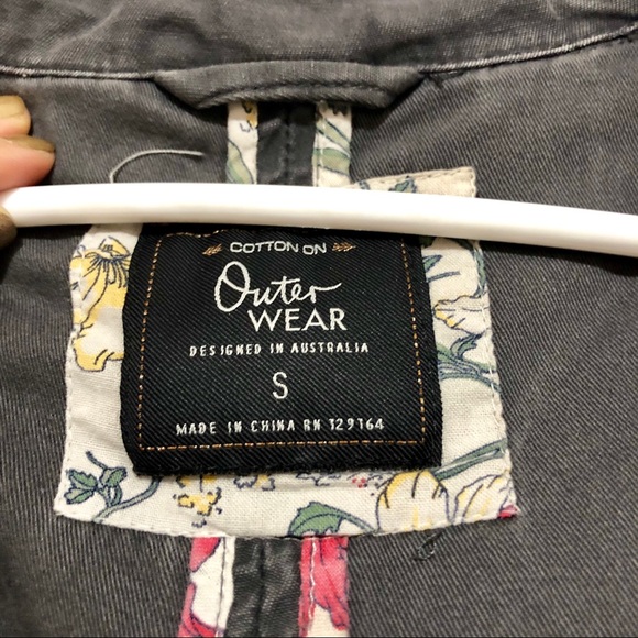 *SOLD* Cotton On - Hooded utility jacket - Picture 5 of 8